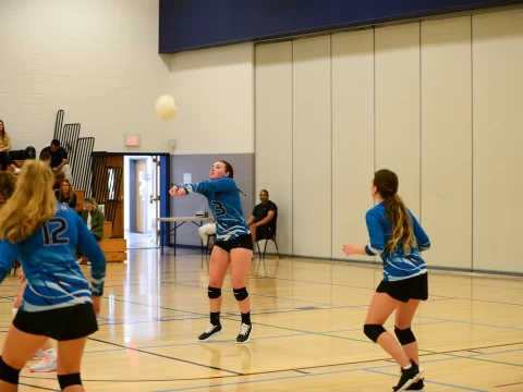 Girl's Varsity Volleyball