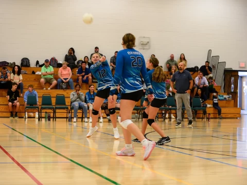 Girl's Varsity Volleyball