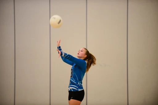 Girl's Varsity Volleyball