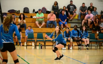 Girl's Varsity Volleyball