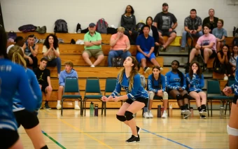Girl's Varsity Volleyball