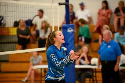 Girl's Varsity Volleyball