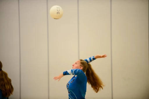 Girl's Varsity Volleyball