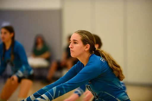 Girl's Varsity Volleyball